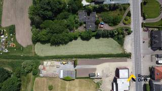 Op de Breëerweg 27 in Bocholt ligt dit riante perceel met een oppervlakte van 22 are 30 centiare. Het perceel grenst links aan de...