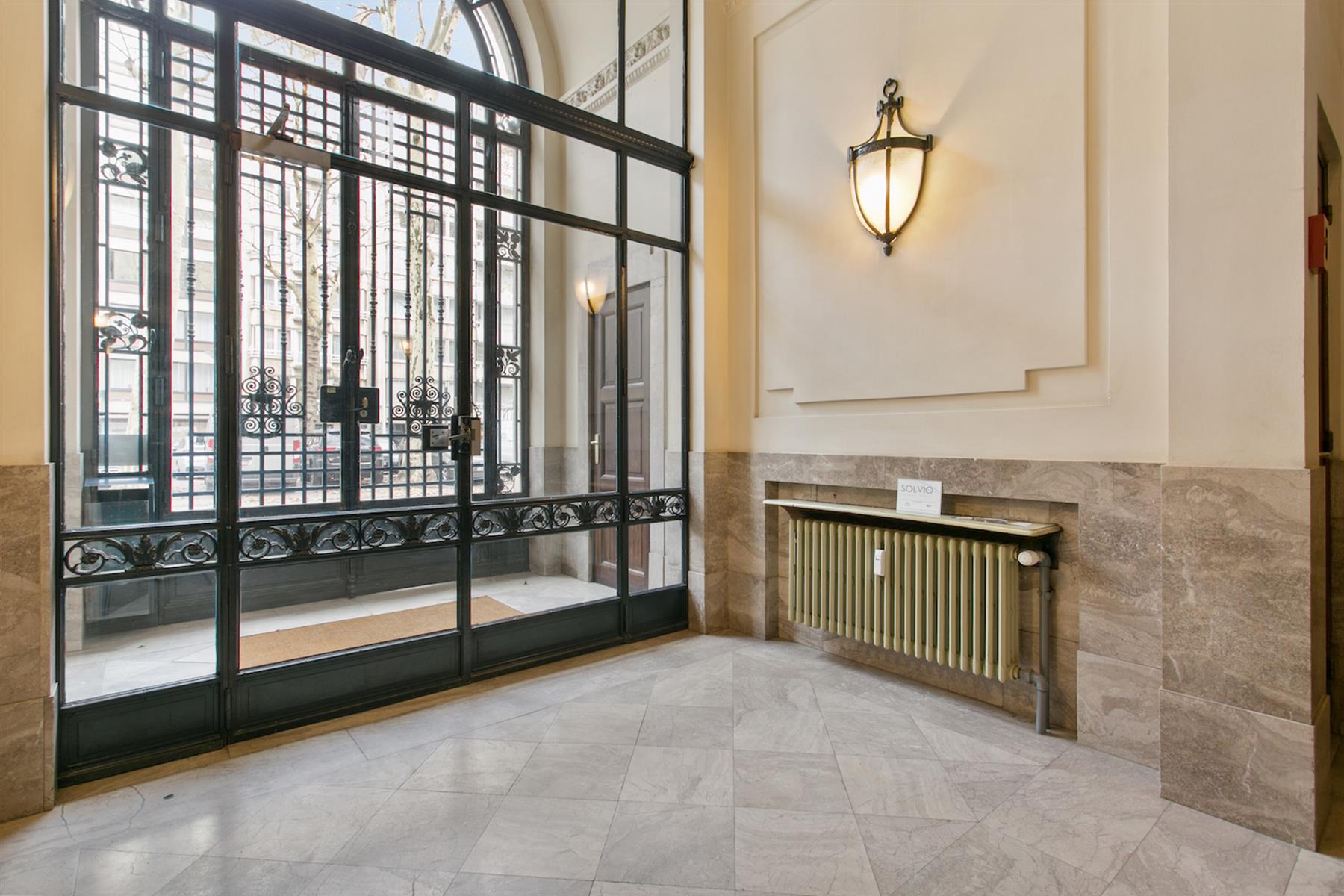 ANTWERPEN - Exclusief appartement in de befaamde buurt van het Stadspark - foto 2