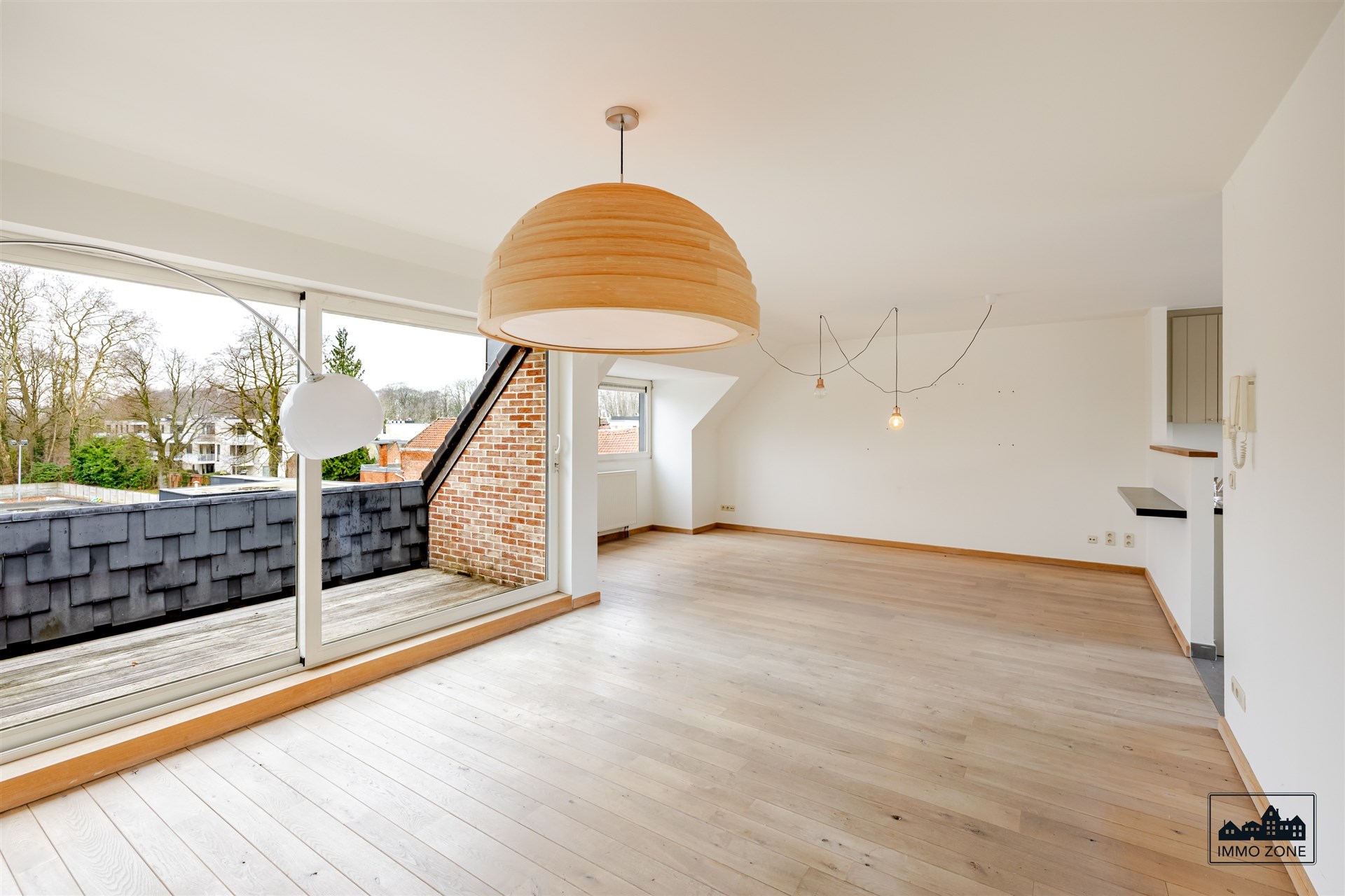 Ruim dakappartement (156 m²) met terras &amp; garage - foto 2