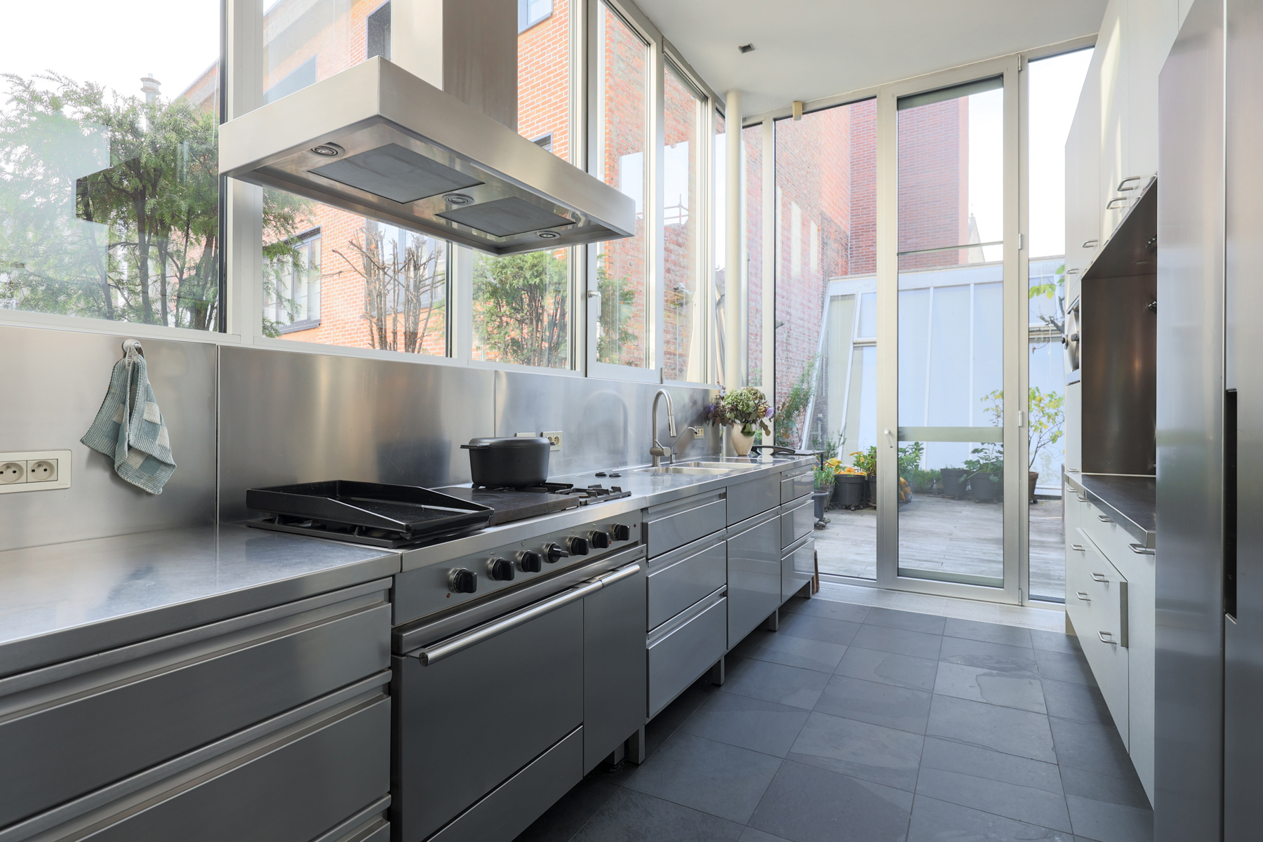 Triplex met stadsallure & buitenruimte aan het Mechelseplein - foto 3