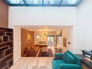 BRUSSEL, op een steenworp afstand van de Grote Markt in een neoklassieke straat, duplex appartement van ±128m² (volgens PEB) geheel met...