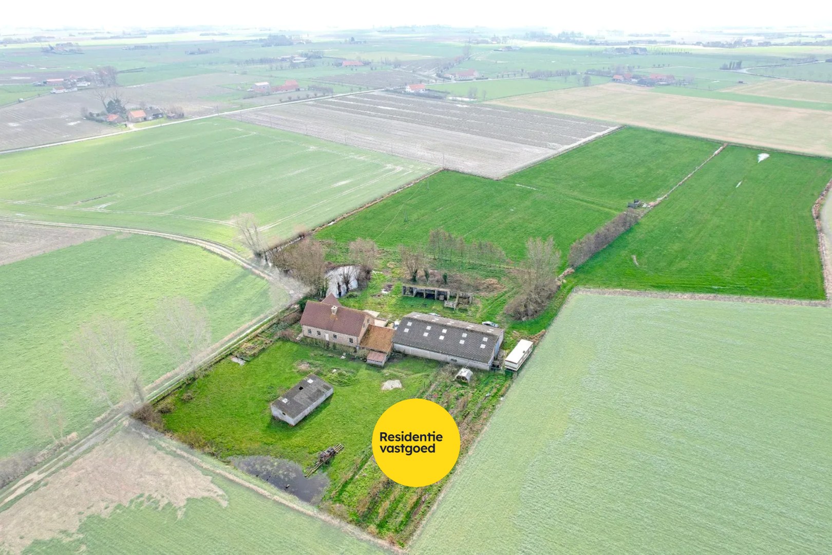 Recente open bebouwing (2019) op een perceel van maar liefst 44.888 m² - foto 4
