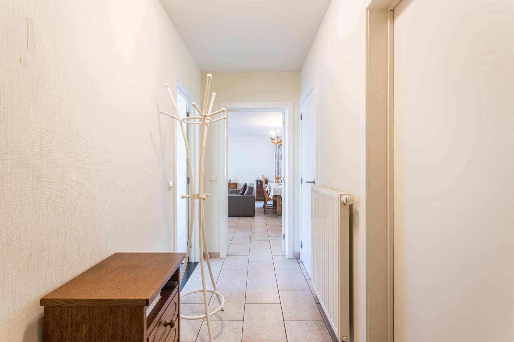 Ruim lichtrijk, 2 slpkamer-appartement met terras  - foto 4