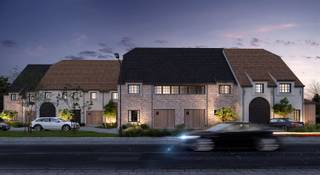 Gesloten pastorijwoning die deel uitmaakt van het project Provinciale Baan gelegen te Vrasene met 6 wooneenheden. U beschikt over een achterliggend terras met ruime tuin en uitzicht op het groen.De indeling van het pand is als volgt: U betreedt de woning via de inkomhal met apart toilet en vestiairemogelijkheden. Verder door bereikt u de eethoek, de open keuken met ontbijthoek en de living. Vanuit de keuken kan u rechtstreeks naar de berging en vervolgens naadloos naar de garage. Op de eerste verdieping zijn er drie slaapkamers, waarvan twee slaapkamers met ruime dressing. Verder is er nog een apart toilet en een badkamer voorzien. Op de tweede verdieping bevindt zich een technische ruimte en heeft u de mogelijkheid tot het creëren van een vierde slaapkamer. Deze woning dient nog opgericht te worden, u kan dus nog steeds alle keuzes zelf maken.Nog enkele troeven van deze woning: Vloerverwarming met lucht/water warmtepomp, een laag energiepeil conform de geldende normen. Als we spreken over de prijs is dat exclusief btw, zonder registratie- en notariskosten! De plannen & lastenboek zijn op afspraak en zeer vrijblijvend te bekijken.