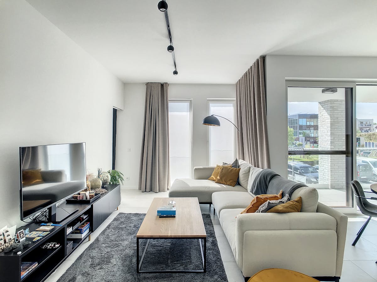 Appartement récent avec terrasse dans le centre de Poperinge - photo 3