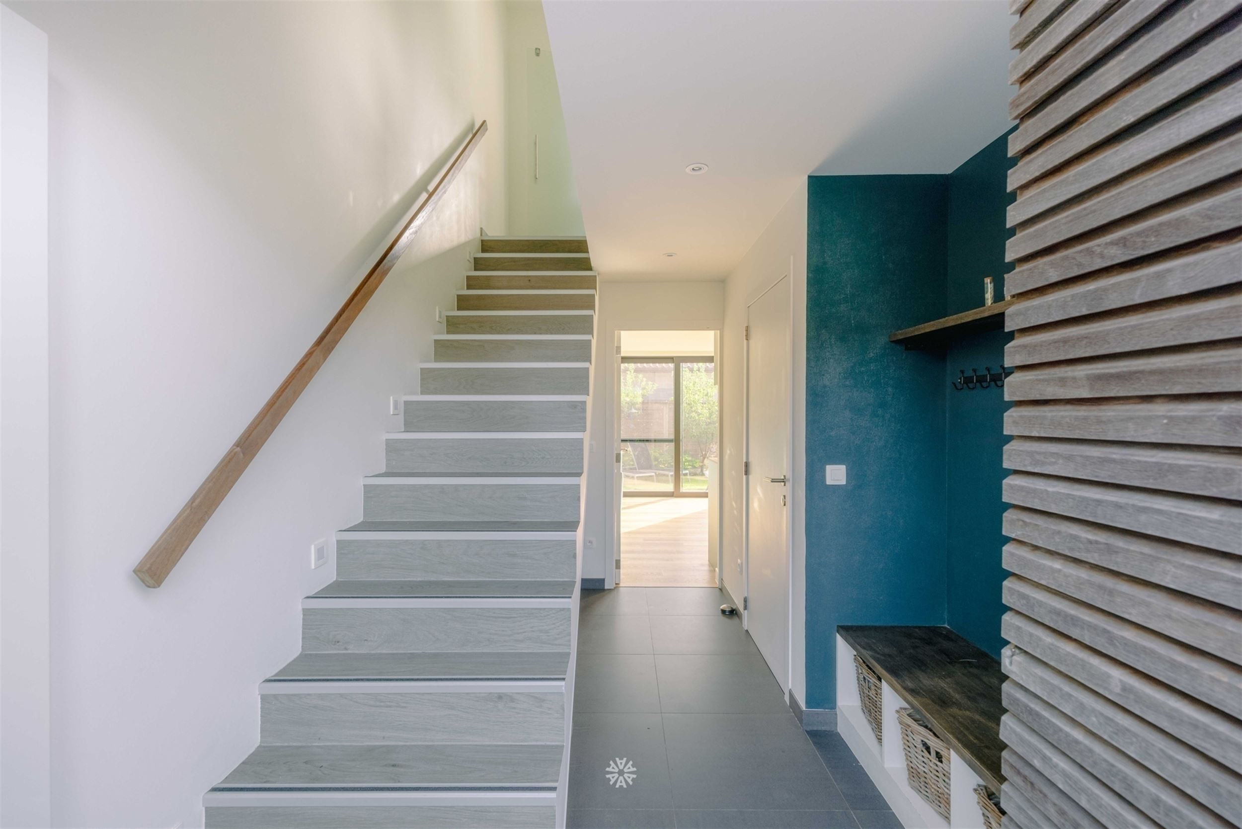 Energiezuinige, instapklare woning met 3 slaapkamers, garage en extra leefruimte - foto 3