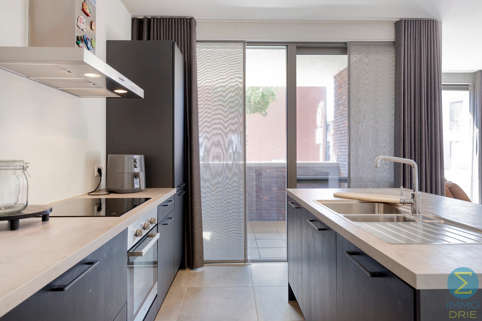 Appartement met terras en autostaanplaats in centrum. - foto 4