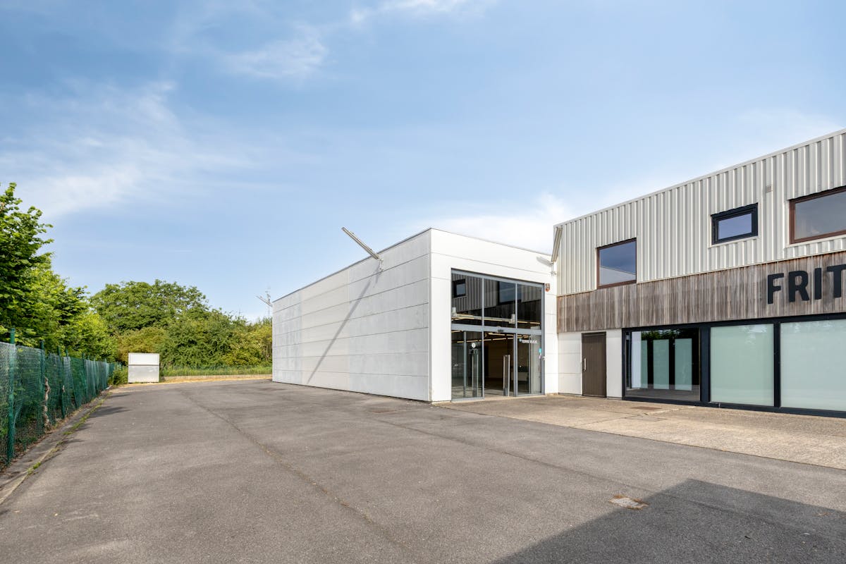 Handelspand van ca. 290m² nabij Mammoet Center. - foto 4