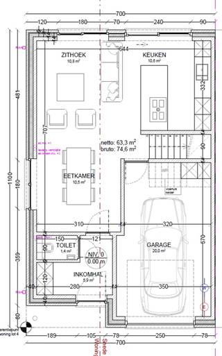 <p><span>Halfopen bebouwing met groen uitzicht!</span></p><p><span><br />Het gelijkvloers omvat een inkomhal met gastentoilet, een garage en een open leefruimte met zithoek, eetkamer en keuken. Dankzij de grote raampartijen geniet je van een lichtrijke woning met zicht op de velden.<br />Op de eerste verdieping vind je een nachthal, apart toilet, drie volwaardige slaapkamers, een bergruimte met aansluitingen voor wasmachine en droogkast, en een badkamer met ligbad, douche en dubbele wastafel.</span></p><p><span><br />Deze energiezuinige woning is uitgerust met zonnepanelen (4500 Wp), warmtepomp met vloerverwarming, ventilatiesysteem en regenwaterrecuperatie. Beslis tijdig en pas de woning naar jouw eigen wens aan!</span></p><p><span> *Project Veldzicht is momenteel in opbouw. Verkoop onder de Wet Breyne (12% registratierechten op de grond, 21% btw op de constructie).</span></p><p><span> </span></p><p><span>Interesse in deze woning? Contacteer ons op 016 15 31 15 of info@immolivit.be</span></p>