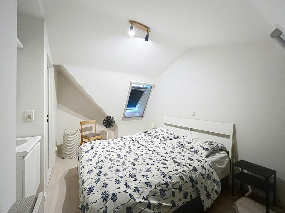 Appartement duplex prêt à emménager avec 3 chambres à louer à Bruges - photo 5