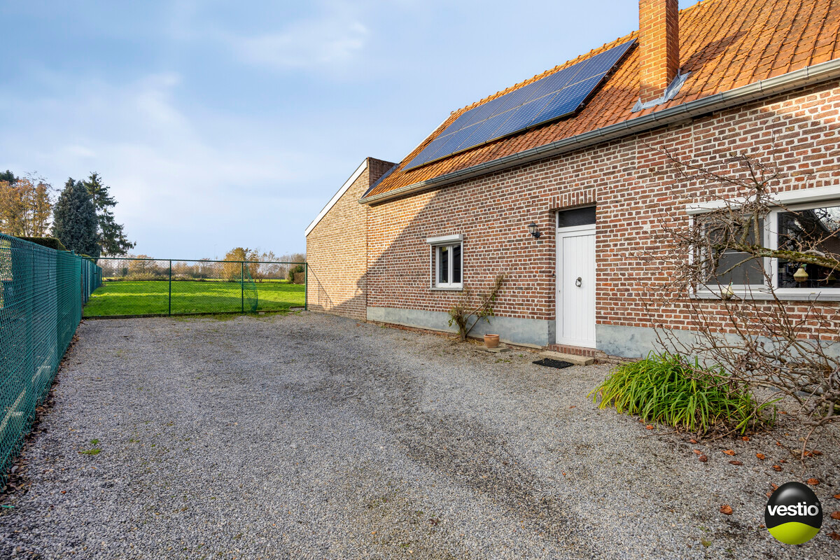 HOEVEWONING OP 26A85CA IN STADSRAND BILZEN. - foto 4