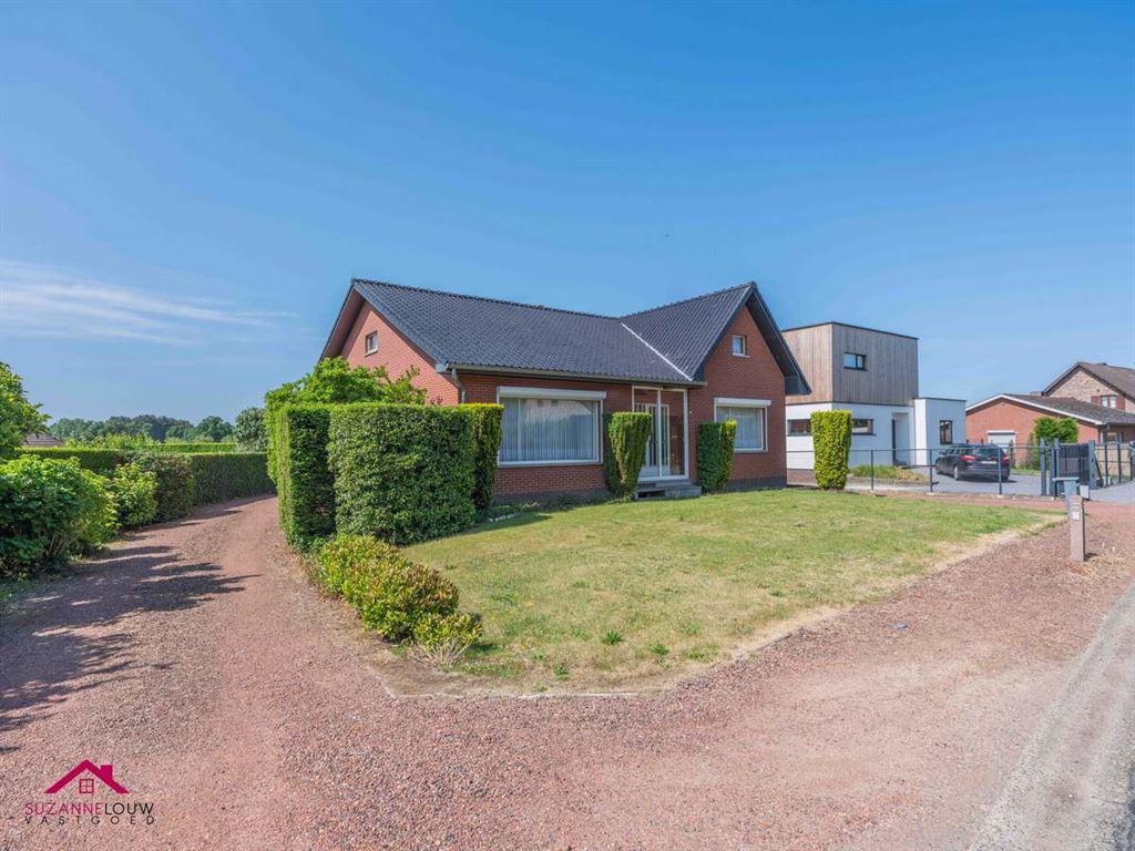 Vrijstaande, op te frissen woning - foto 3