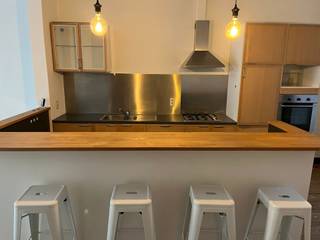 Groot appartement met hoge plafonds en één grote slaapkamer te Antwerpen -centrum. Dit appartement is gelegen in een rustige straat en bevindt zich...