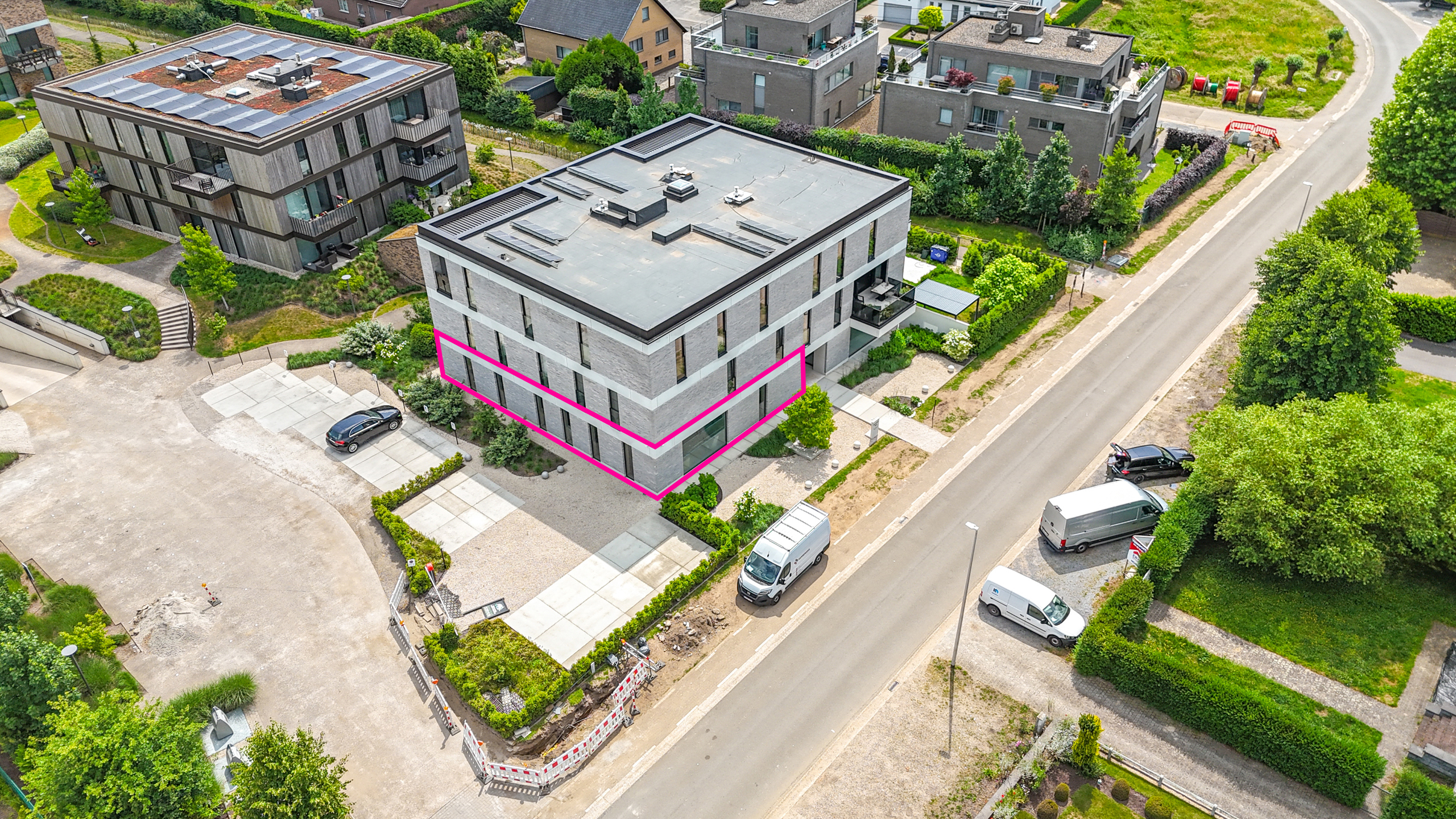 Moderne gelijkvloerse handelsruimte van 173 m² in Zonhoven! - foto 5