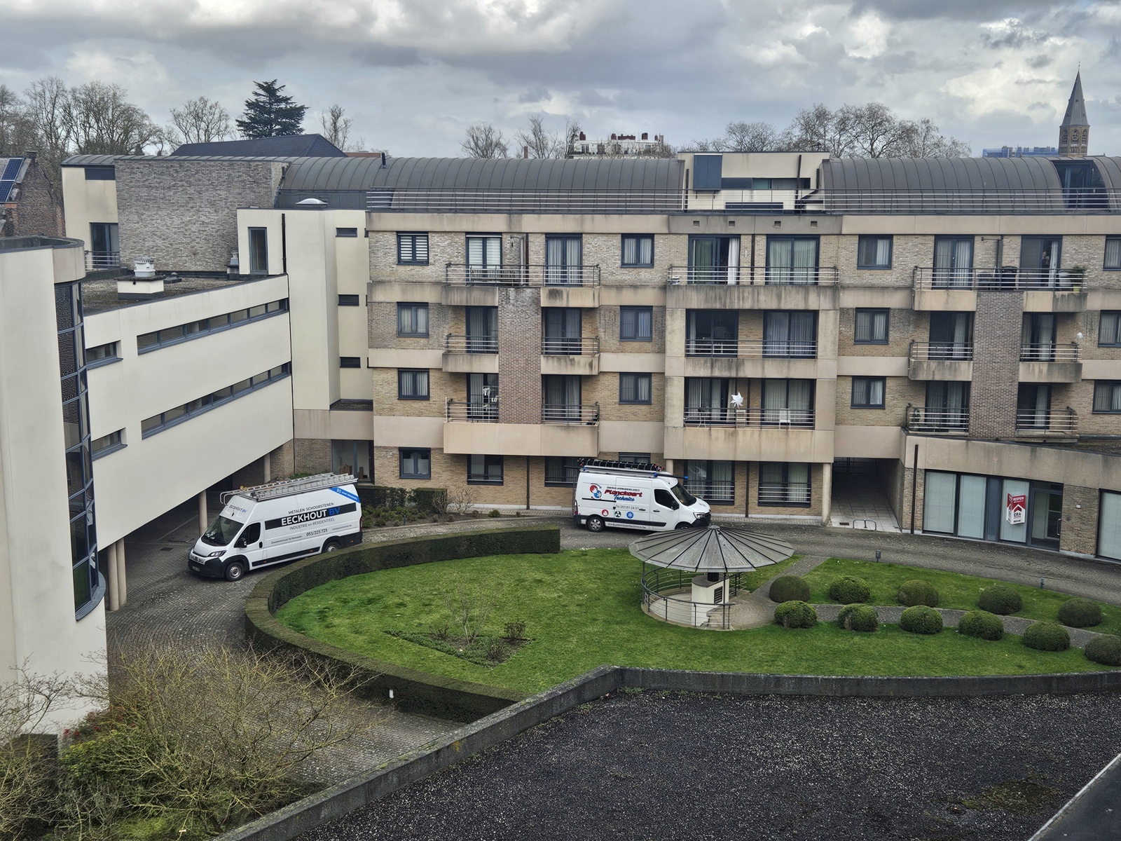 Apartment for sale in Kortrijk with 1 bedroom - photo 1
