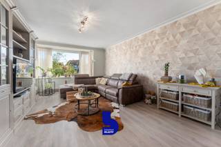 Het professor Mac Leodplein in Oostende, vlakbij eetgelegenheden, winkels, scholen en zelfs een prachtige kerk.Hier bieden wij een aanzienlijk...