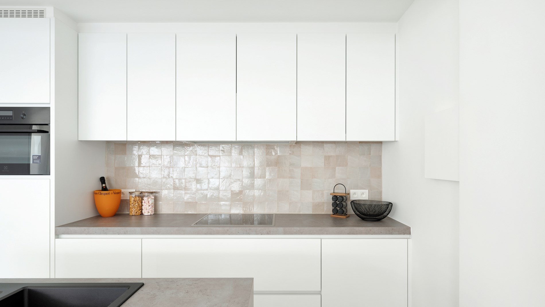 Appartement de deux chambres luxueusement rénové sur la nouvelle promenade de Heist. - photo 4