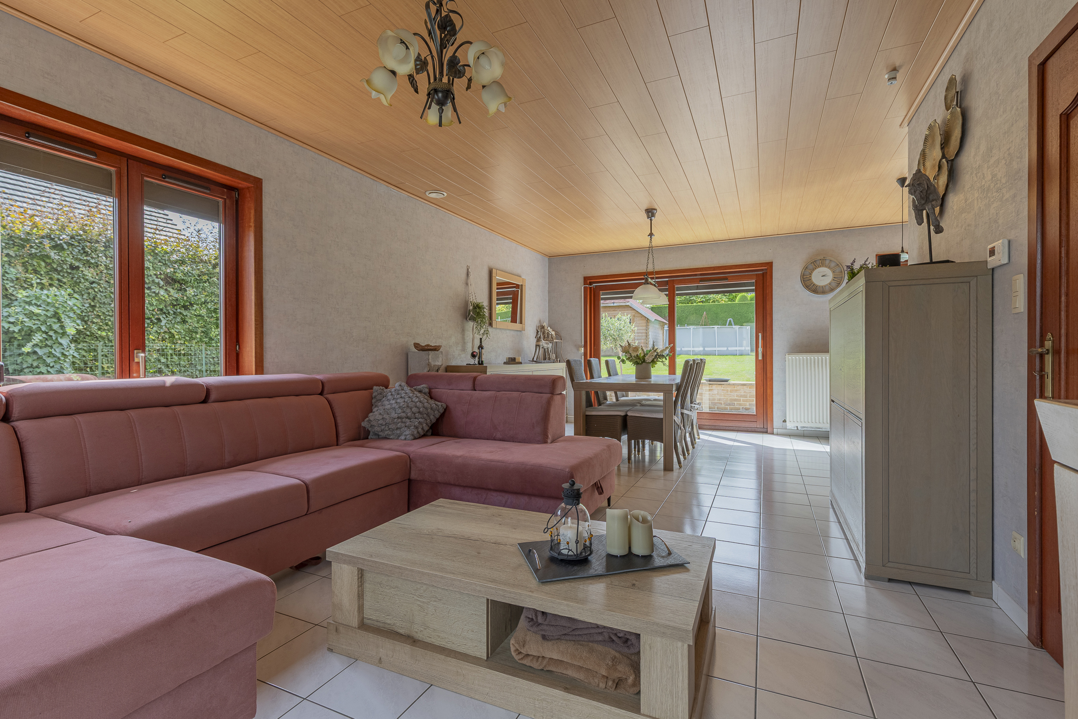 RONSE - Instapklare woning met 3 slpks en mooie tuin - foto 4