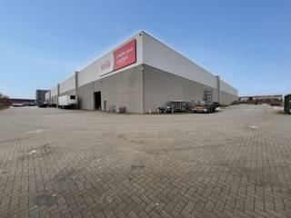 Te huur: 1260 m² magazijnruimte op toplocatie in Tongeren OostZoek je een ruime en strategisch gelegen magazijnruimte? Ontdek deze opslagruimte...