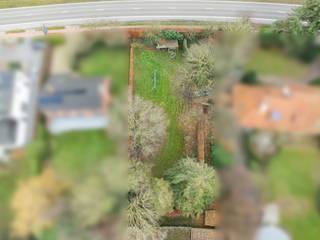 Bouwgrond te koop – Noord Brabantlaan, Turnhout (1348 m²)<br /><br />Bent u op zoek naar de ideale locatie om uw droomwoning te realiseren? Deze ruime bouwgrond van 1348 m², gelegen aan de Noord Brabantlaan in Turnhout, biedt tal van mogelijkheden voor wie rustig wil wonen met een vlotte bereikbaarheid.<br /><br />De grond is gunstig gelegen in een aangename omgeving en biedt voldoende ruimte voor een vrijstaande woning met tuin. Dankzij de royale oppervlakte geniet u van maximale vrijheid bij het ontwerpen van uw toekomstige woning (onder voorbehoud van de geldende bouwvoorschriften).<br /><br />Troeven:<br /><br />- Perceeloppervlakte van 1348 m²<br />- Rustige en aantrekkelijke ligging<br />- Goede bereikbaarheid en nabij voorzieningen<br />- Ideaal voor het bouwen van een ruime gezinswoning<br /><br />Voor bouwvoorschriften en verdere informatie kunt u contact opnemen via:<br />nathan@reds.be<br /><br />Mis deze unieke kans niet om te bouwen op een toplocatie in Turnhout!