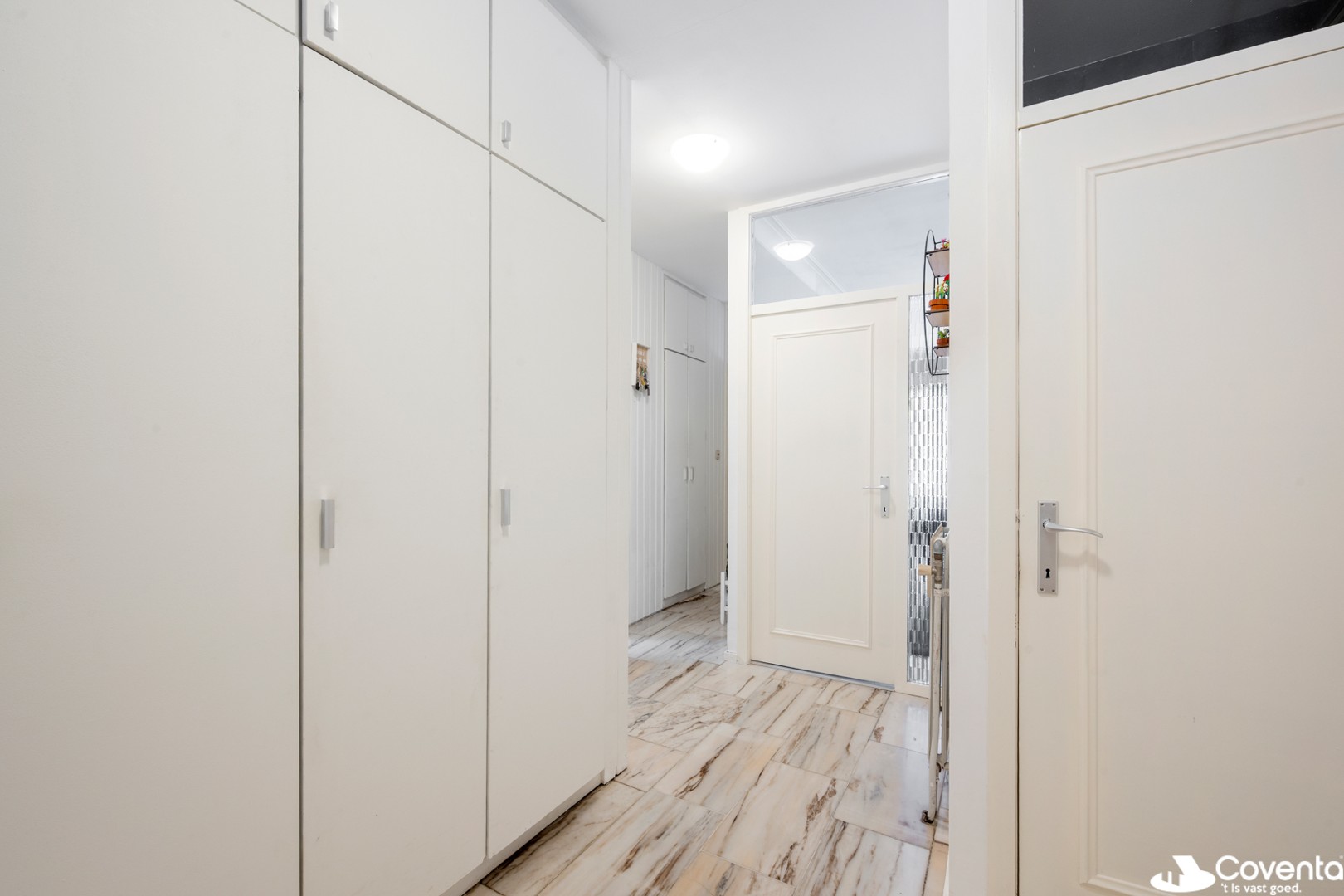 Instapklaar appartement met 2slpk en terras in het centrum van Wevelgem - foto 4