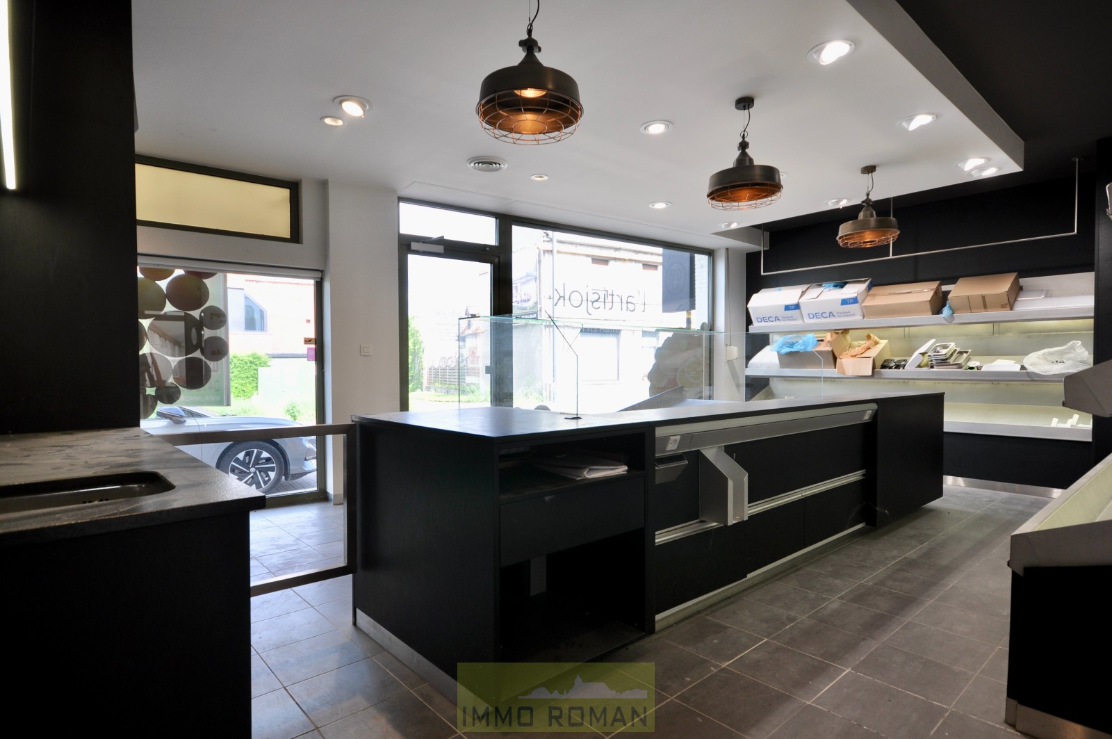 Local commercial bien situé à louer dans le centre d'Anzegem - photo 3