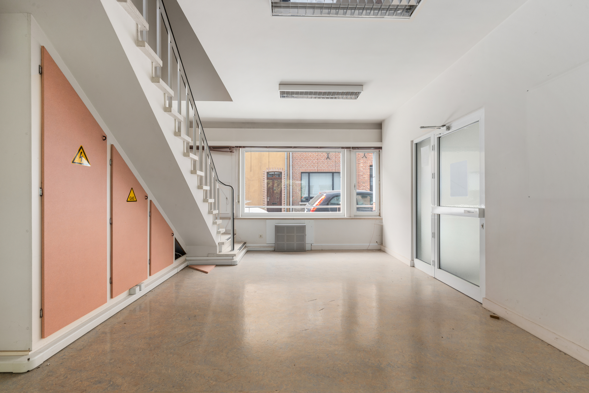 Ruim handelspand (evt appartementen) te koop centrum Hamme - foto 4