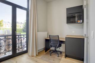Welkom in Residentie BLVD. 47, gelegen tussen de Naamsepoort en Parkpoort op een uiterst gunstige locatie. Deze kleinschalige...