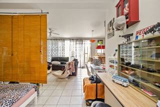 Welcome to this very bright ground floor studio, located in the center of Brasschaat and close to the Park. This unit is part of a small building...