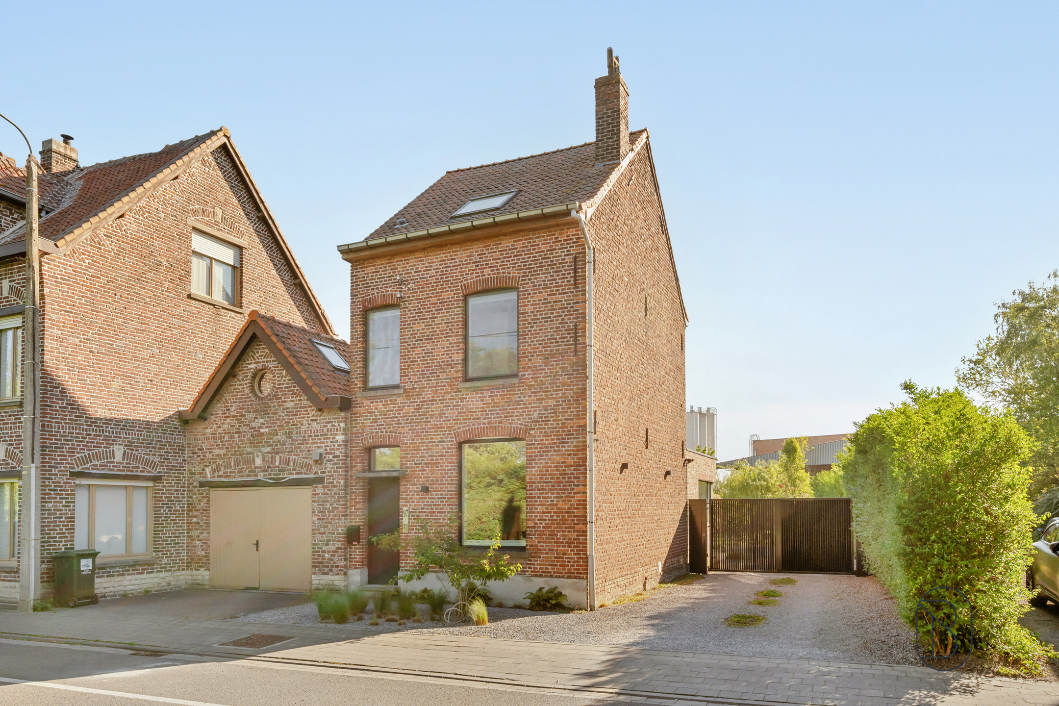 Ruime, instapklare HOB met tuin en multifunctionele garage! - foto 4