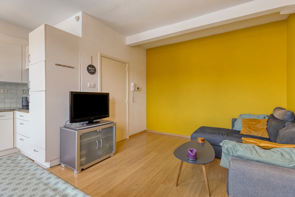 Duplex met 2 slaapkamers, terras en garage te koop in Mortsel  - foto 5