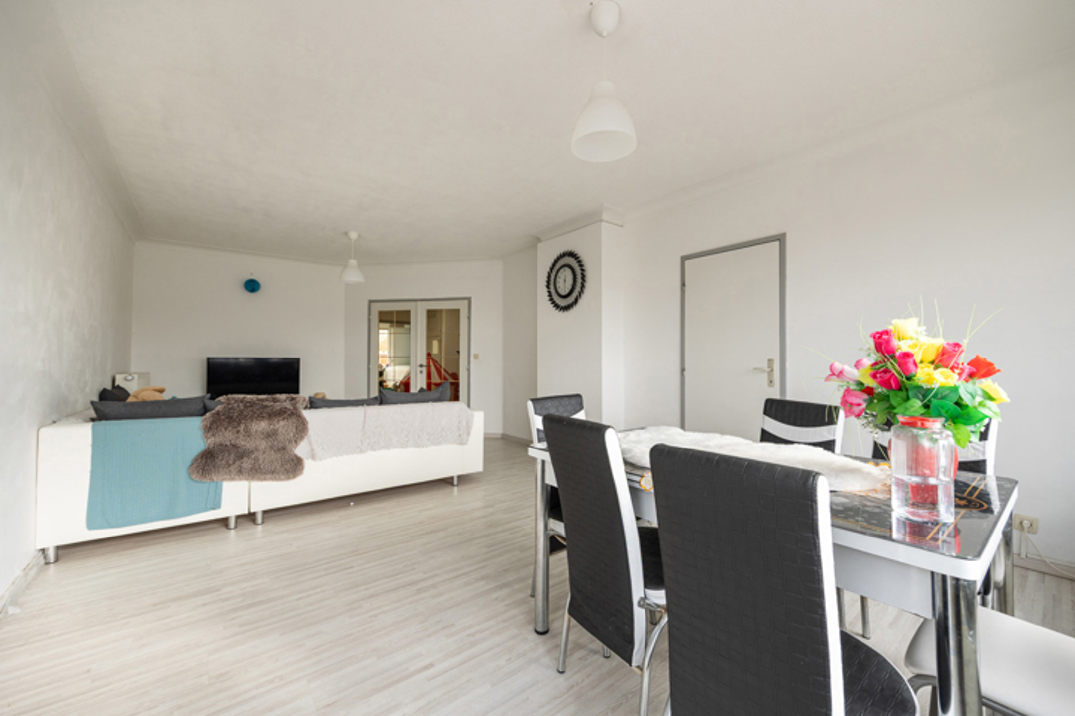 mooi appartement met terras en veel lichtinval met 2/3 slaapkamers  - foto 3