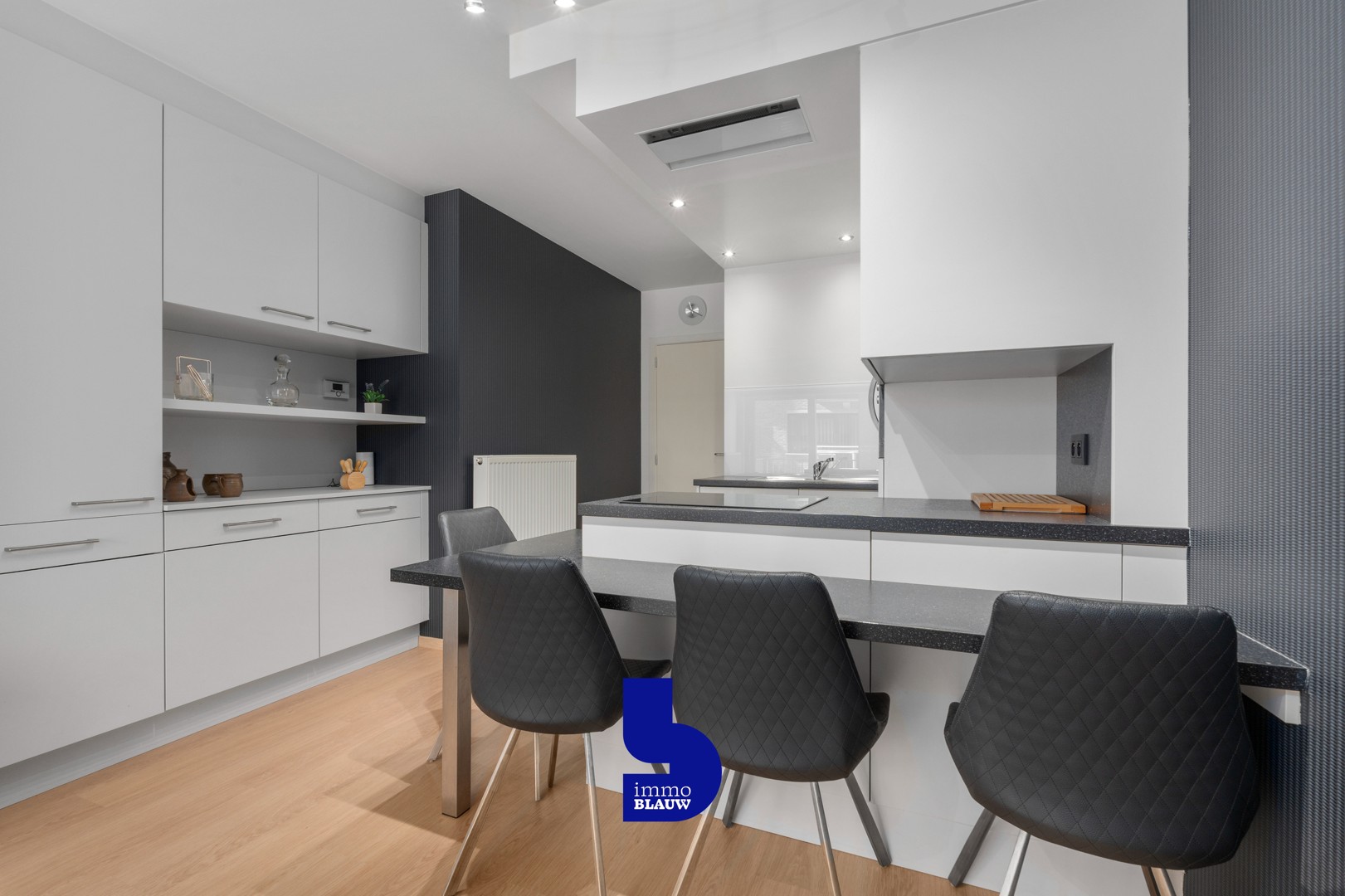 Modern appartement met zijdelings zeezicht in het hart van Oostende - foto 4