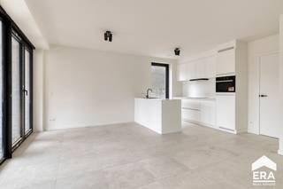 Prachtig ruim appartement met 2 slaapkamers en terras.Residentie De Admiraliteit: Wonen in midden in het centrum, groen en rustig gelegen in een...