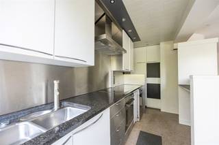 Op zoek naar een licht, instapklaar appartement op een absolute toplocatie in Deurne-Zuid? Dit appartement op de tweede verdieping in een straat...