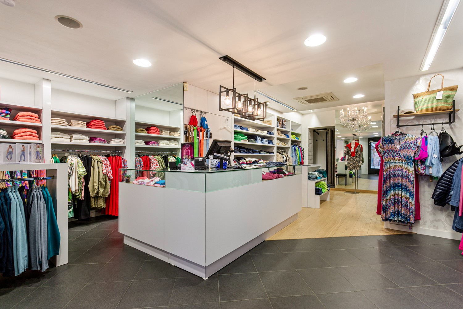 Exclusieve eigendom in DE winkelstraat van Sint-Truiden te koop - foto 3