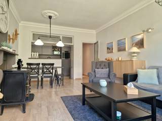 APPARTEMENT DE 2 CHAMBRES PRÊT À L'EMPLOI ET CONFORTABLE AVEC VUE LATÉRALE SUR LA MER SITUÉ À DEUX PAS DE LA PLAGE ET DU CENTRE DE LA PANNEComprenant...