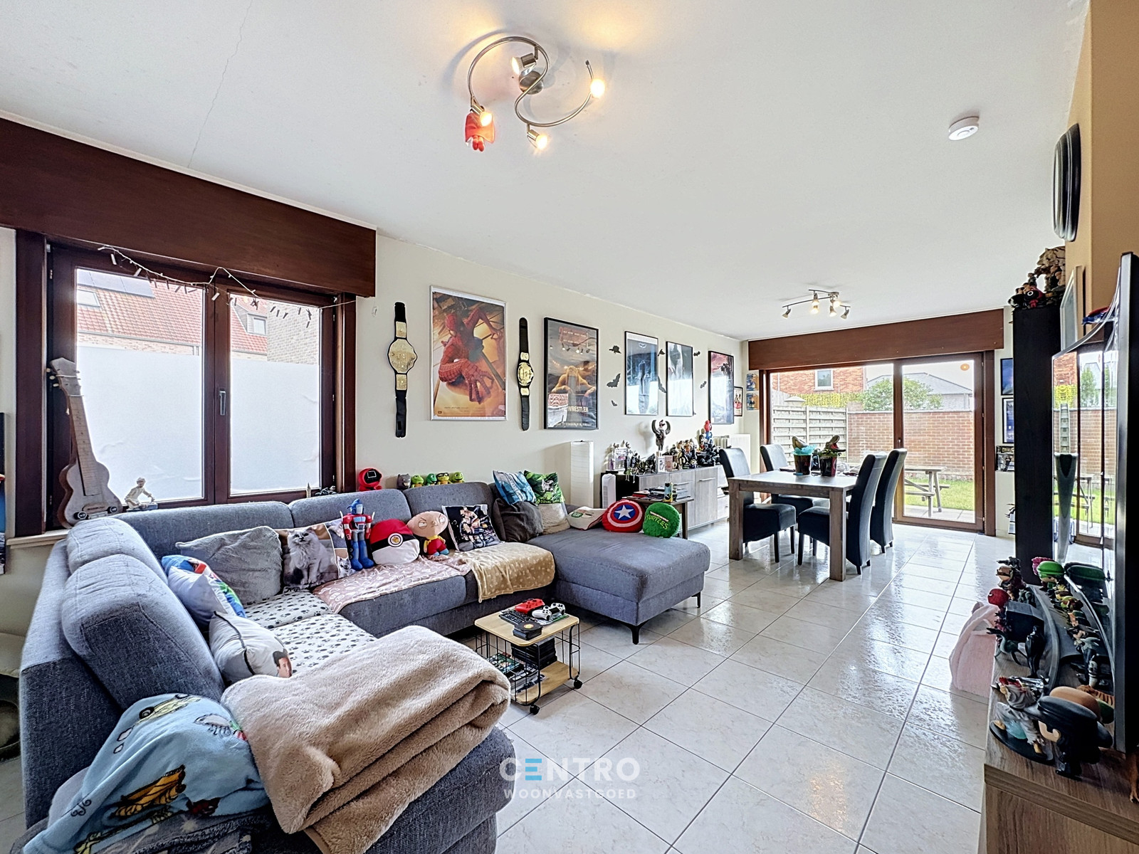 HOB met 3 ruime slpks, garage en ZUIDger. tuin! - foto 3