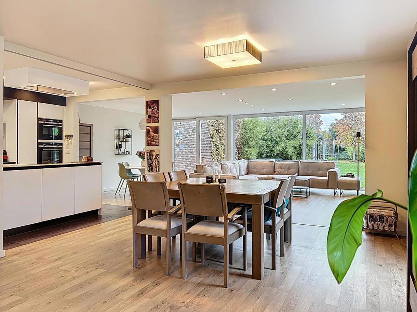 Woning op 704m² met 4 slpk, zonnepanelen en private tuin - foto 5