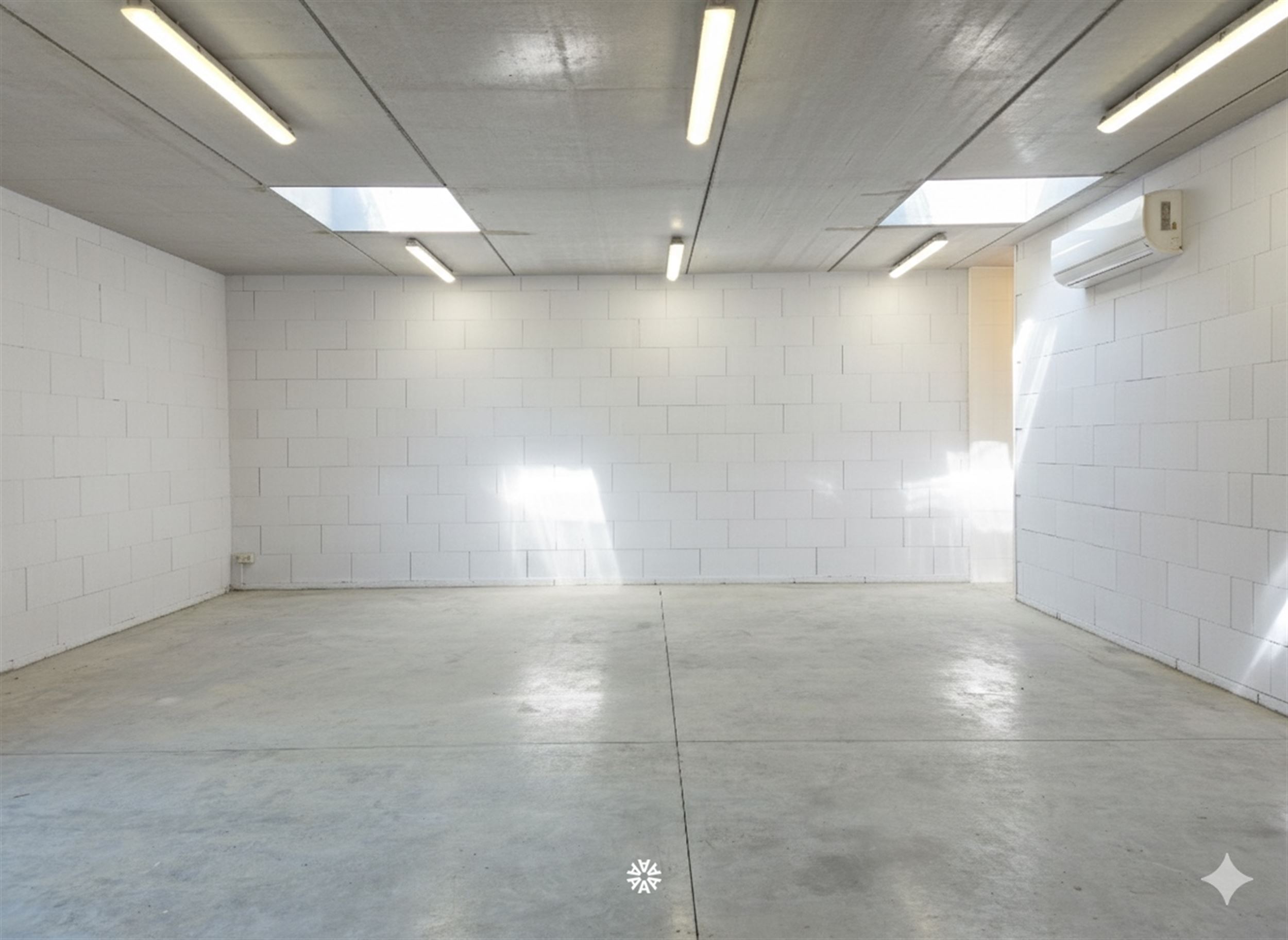 Commercial for rent in Sint-Niklaas - photo 4