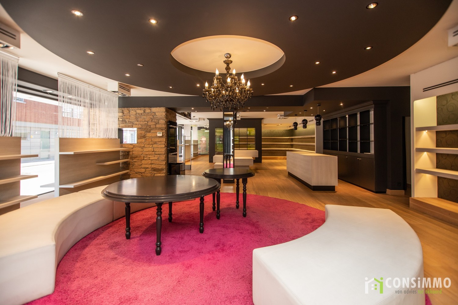 Handelspand/kantoorruimte van 325m² in Genk-Centrum! - foto 4