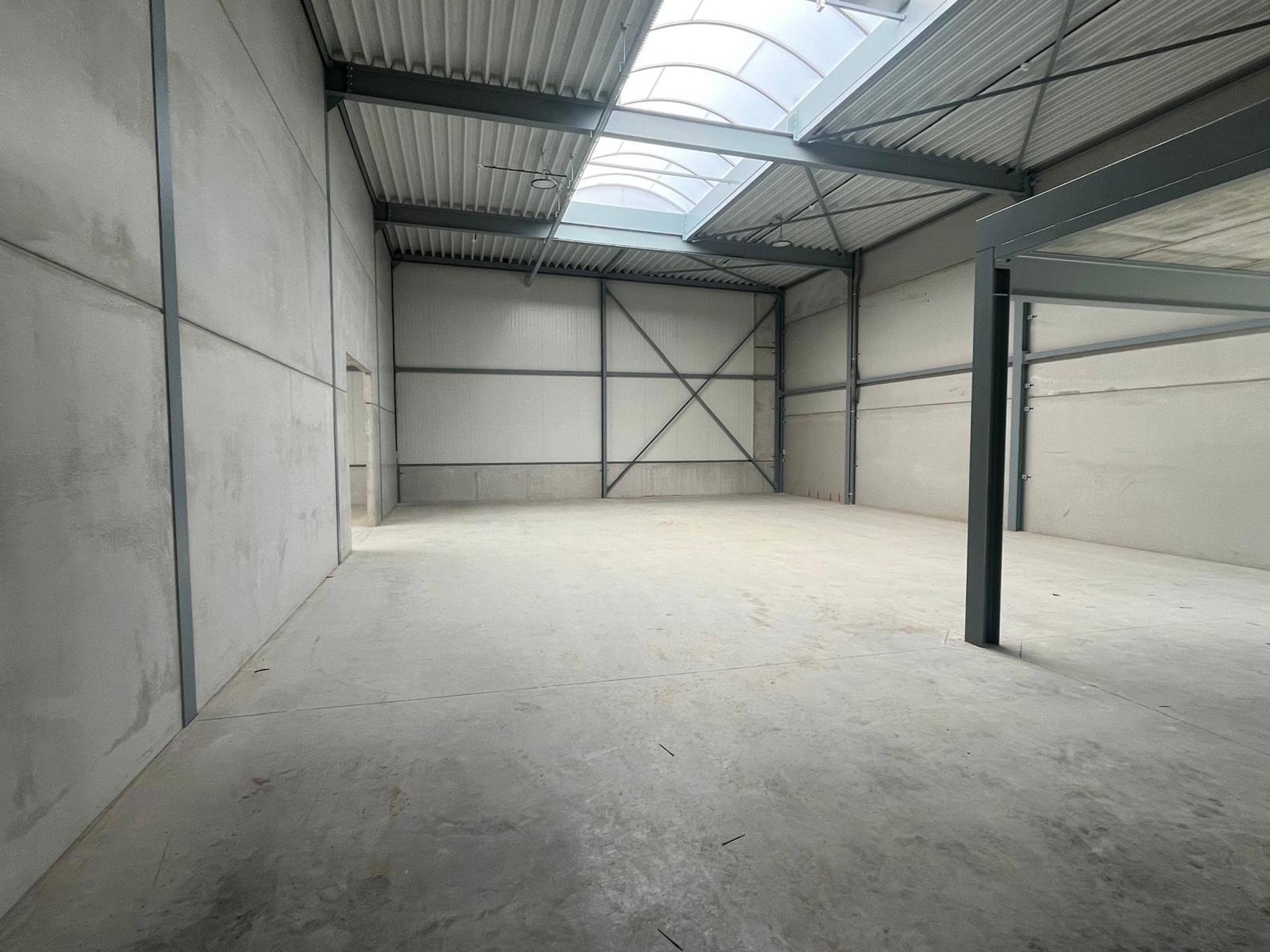 Commercial for rent in Ranst - photo 3
