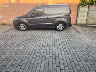 Garage for sale in Mortsel