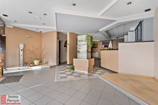 Op de Baalsesteenweg 9 in Begijnendijk vinden we deze horeca met bovenliggende woonst + studio. Start jij hier binnenkort je nieuwe zaak?Deze zaak is...