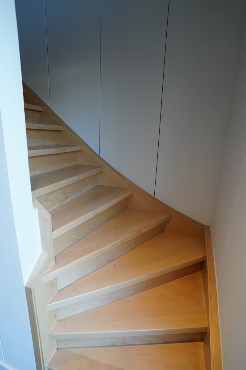 Rustige en betaalbare kantoorruimte met A-label, groot terras en 4 parkeerplaatsen - foto 4