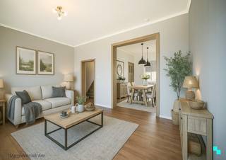 Ontdek deze verder op te frissen eengezinswoning met 4 slaapkamers en uitweg achteraan. De woning beschikt over een bewoonbare oppervlakte van 164...