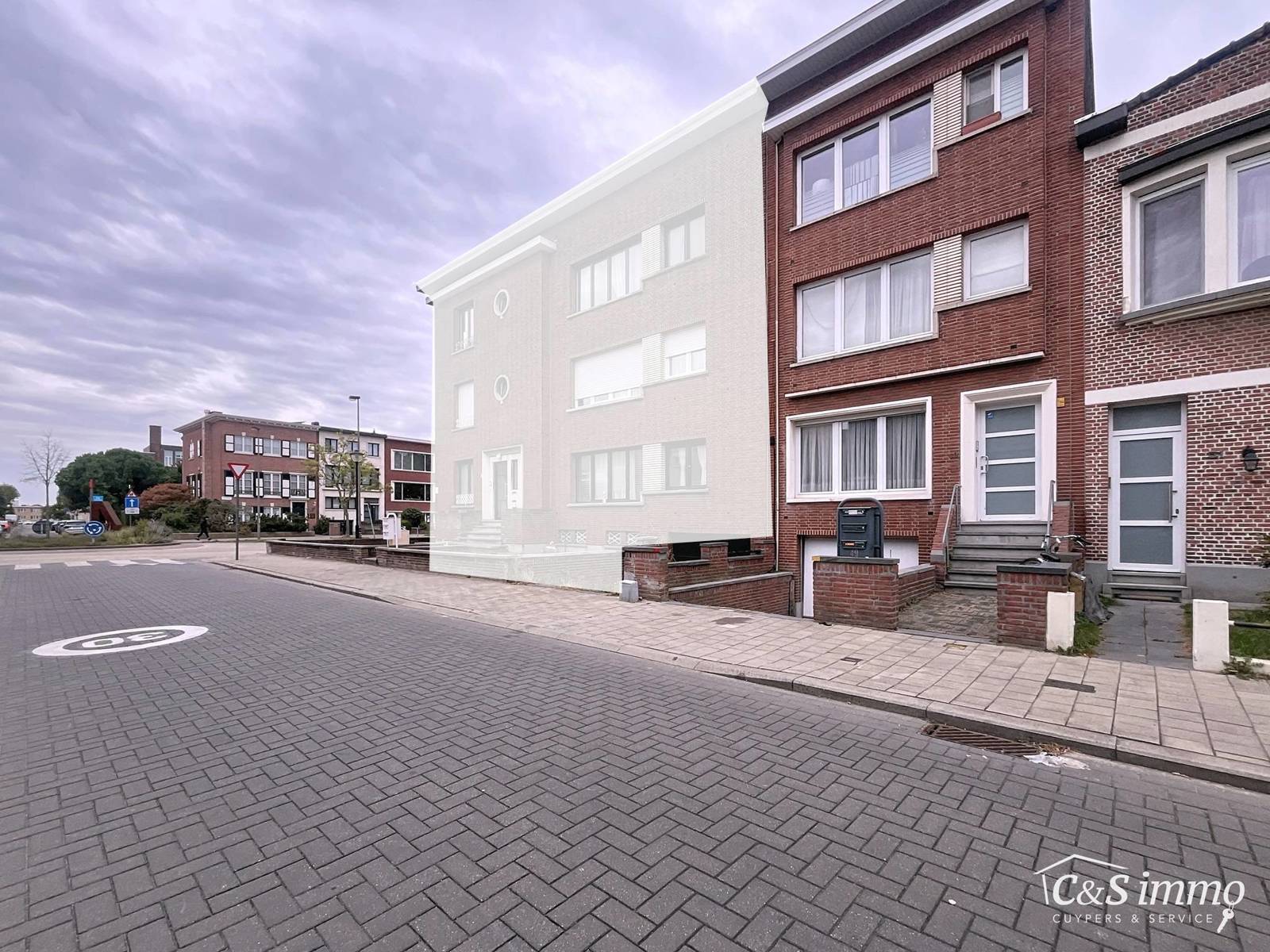 Verzorgd appartementsgebouw op een boogscheut van het Rivierenhof - foto 2