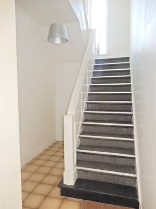 Dit instapklaar appartement gelegen op de eerste verdieping kunt u terugvinden in het landelijke Sint-Jan te Wingene.Gelegen in een rustige en groene...