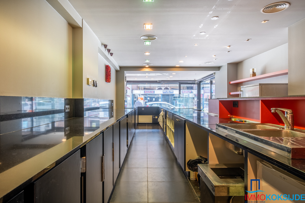 Commercial for sale in Koksijde - photo 4