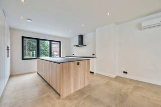 Op zoek naar een instapklare woning zonder zorgen? Deze recent en volledig gerenoveerde woning is nog nooit bewoond geweest – alles is net...